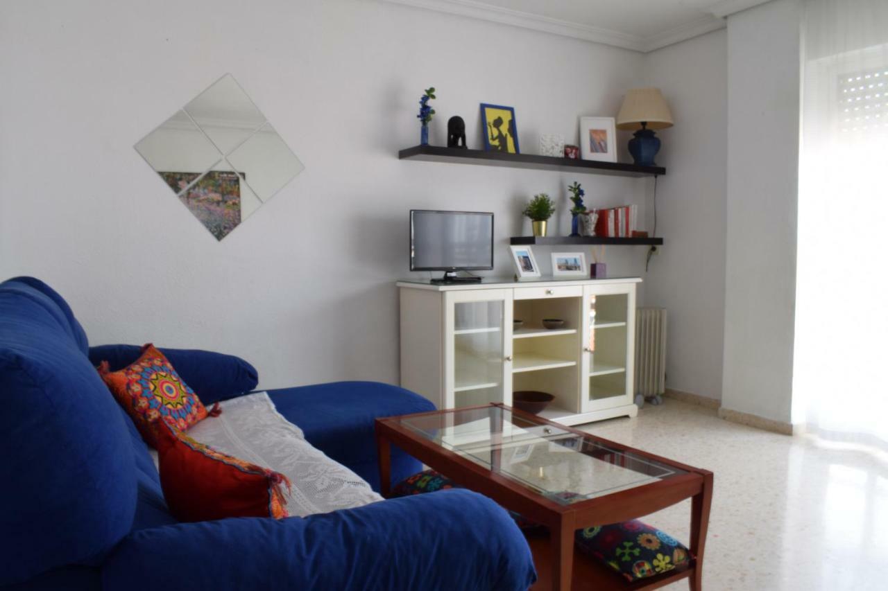 Apartamento Frente A Palacio De Congresos Sevilla Kültér fotó